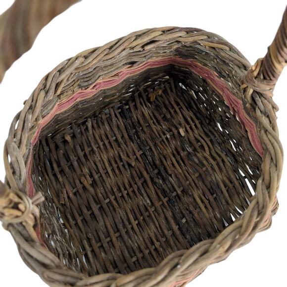 Gift Set: Vintage Handled Basket w/ Cream Earl Grey, Apple, Icewine Luxury Teas - Picture 9 of 9